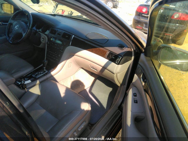 2004 LEXUS ES 330 VIN: JTHBA30G345033456
