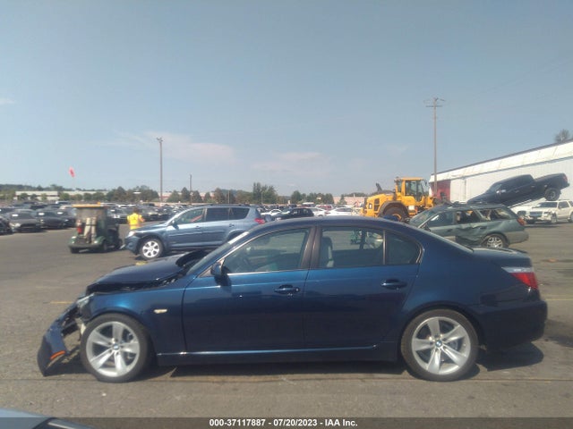 2008 BMW 528I VIN: WBANU53578C112140