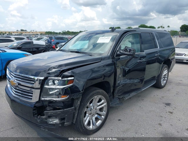 Chevrolet Suburban Premier 2020 1GNSCJKC7LR204296 Image 2