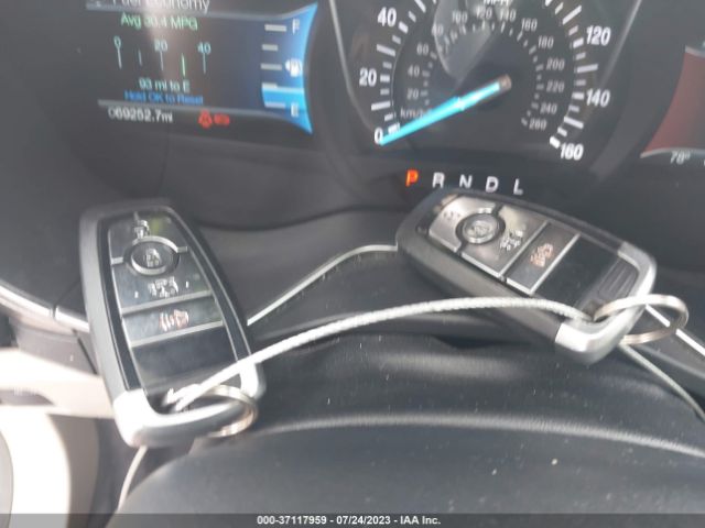 3FA6P0H71HR388963 Ford FUSION SE