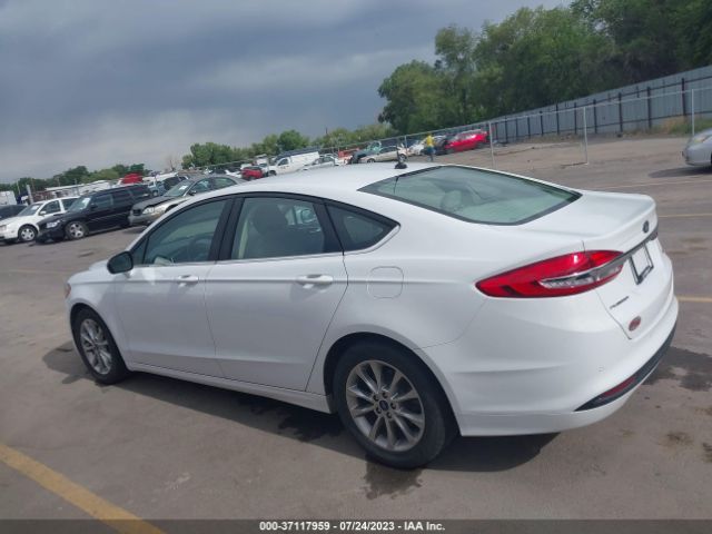 3FA6P0H71HR388963 Ford FUSION SE