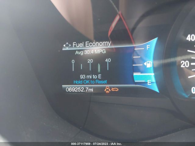 3FA6P0H71HR388963 Ford FUSION SE