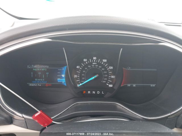 3FA6P0H71HR388963 Ford FUSION SE
