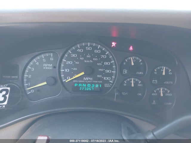 2000 CHEVROLET SILVERADO 1500 LS VIN: 2GCEC19T5Y1162092