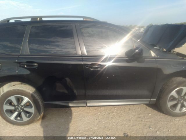 JF2SJADCXHH409735 Subaru Forester Premium