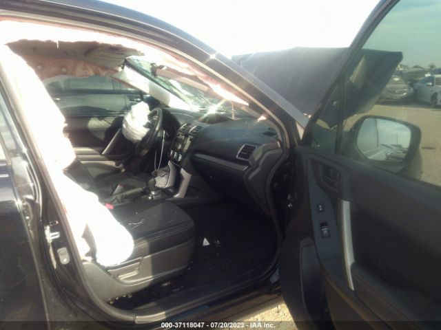JF2SJADCXHH409735 Subaru Forester Premium