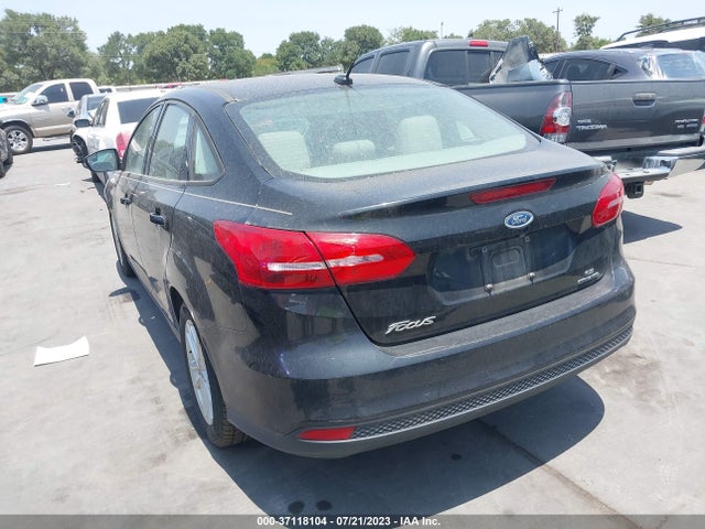 Ford FOCUS SE 2015 1FADP3F24FL202571 Image 4