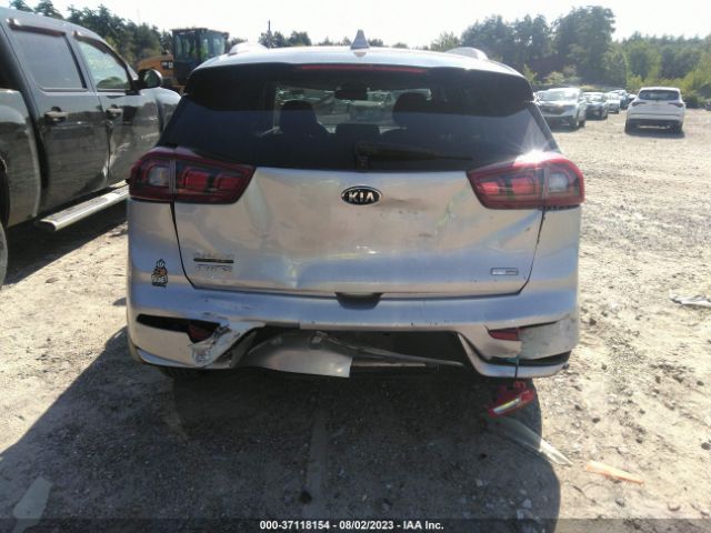 KNDCB3LC5H5071949 KIA NIRO LX