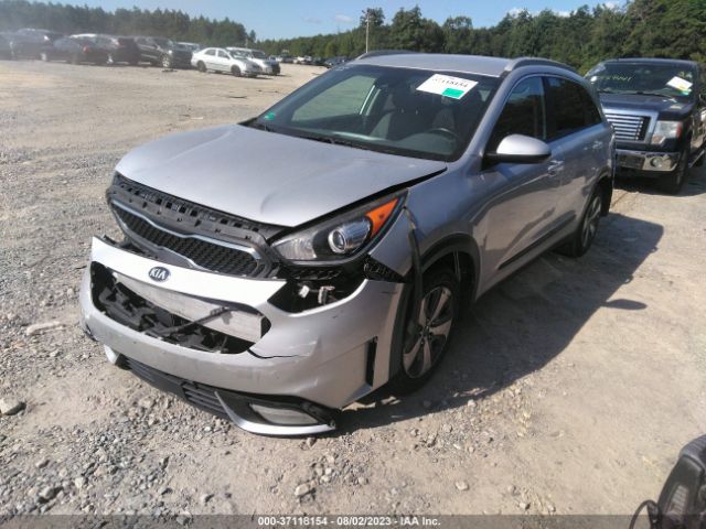 KNDCB3LC5H5071949 KIA NIRO LX