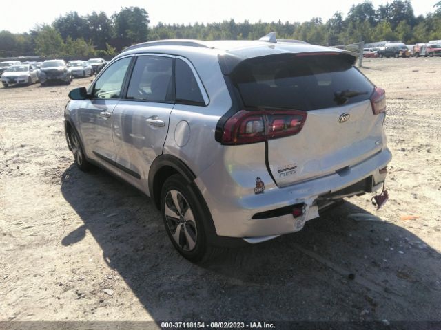 KNDCB3LC5H5071949 KIA NIRO LX