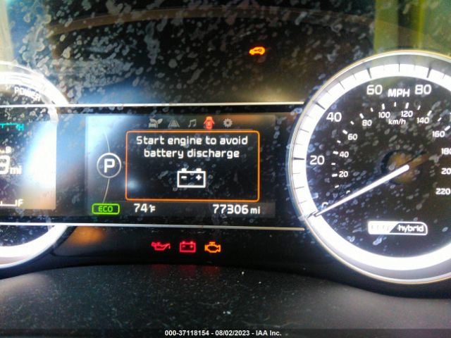 KNDCB3LC5H5071949 KIA NIRO LX