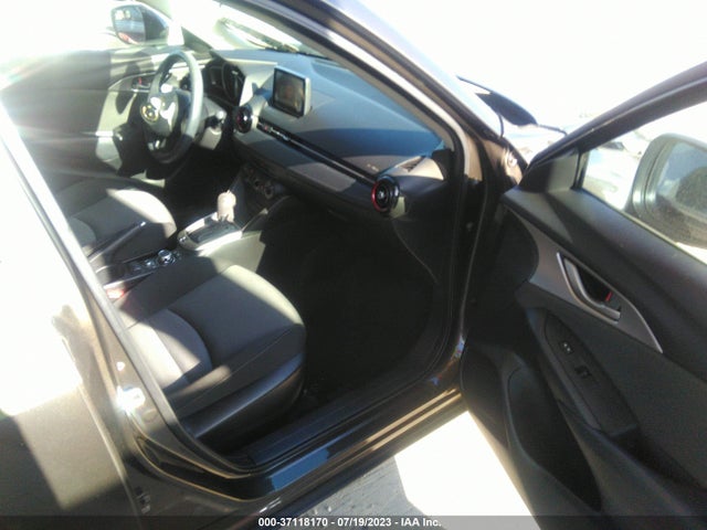 2016 MAZDA CX-3 SPORT VIN: JM1DKDB75G0129102
