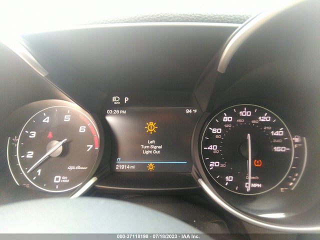 2022 Alfa Romeo Giulia, VIN: ZARFANBN6N7653109
