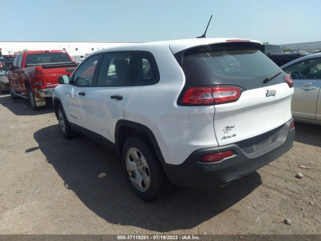 1C4PJMAB6FW775640 Jeep Cherokee Sport