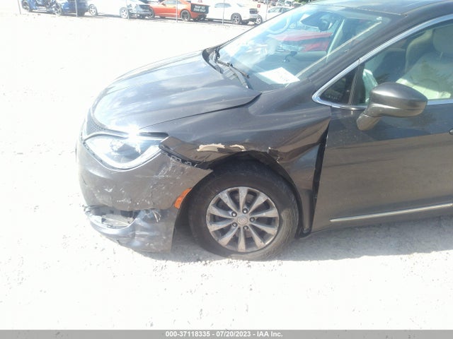 2C4RC1BGXHR561466 Chrysler Pacifica Touring-l