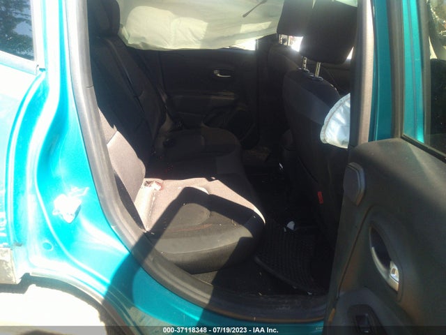 ZACNJDC18NPN57011 Jeep Renegade Trailhawk