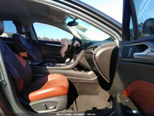 3FA6P0HD4FR115356 Ford FUSION SE