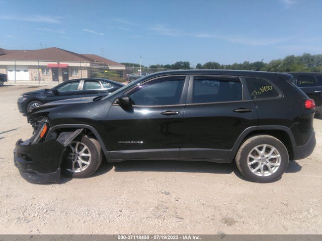 1C4PJMAB5FW565014 Jeep Cherokee Sport