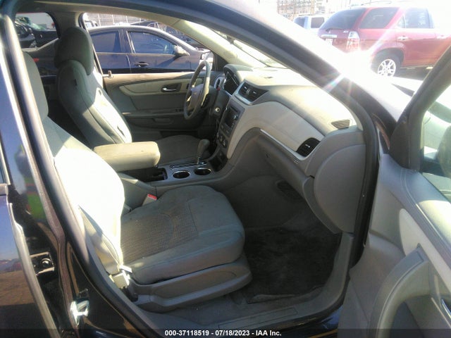 Chevrolet Traverse Ls 2014 1GNKRFKD2EJ364544 Image 5