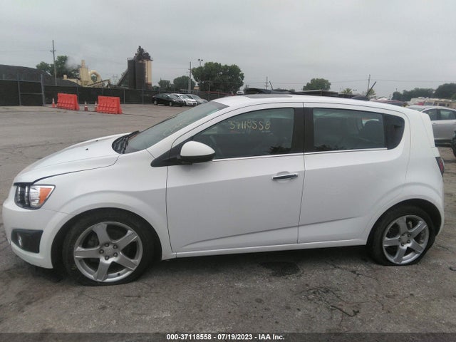 Chevrolet SONIC LTZ 2015 1G1JF6SB3F4100043 Image 14