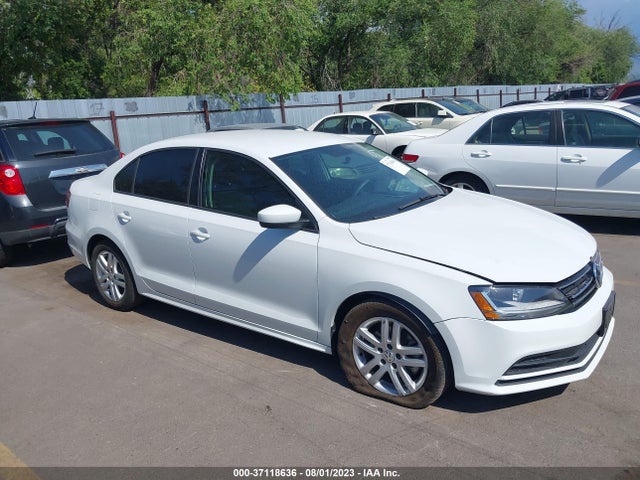 3VW2B7AJ2JM210890 Volkswagen Jetta 1.4t S
