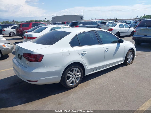 3VW2B7AJ2JM210890 Volkswagen Jetta 1.4t S