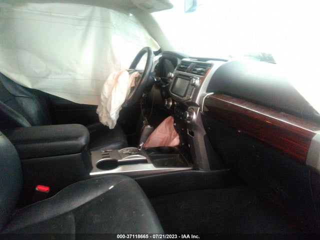 Toyota 4runner Limited 2015 JTEZU5JR3F5103720 Image 5