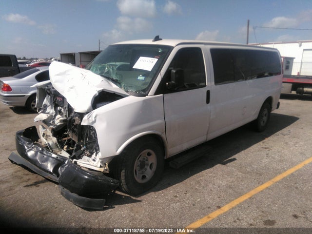 Chevrolet Express Passenger Ls 2019 1GAZGNFGXK1365974 Image 2