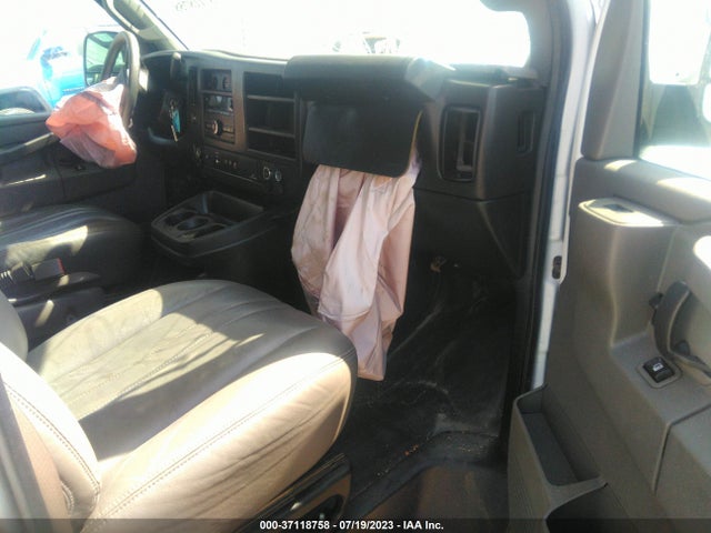 Chevrolet Express Passenger Ls 2019 1GAZGNFGXK1365974 Image 8