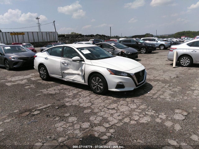 2022 1N4BL4BV1NN325997 main image