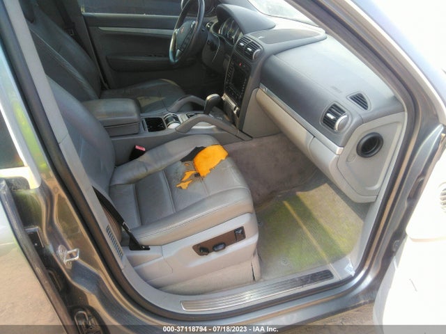 2006 PORSCHE CAYENNE WP1AB29P66LA65936 Photo 4