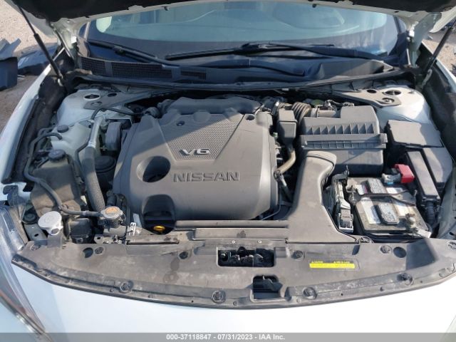 1N4AA6AP6HC382728 Nissan Maxima Platinum