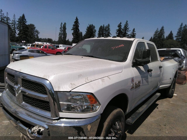 2018 Ram 3500 LCF, VIN: 3C63RRGL6JG149654