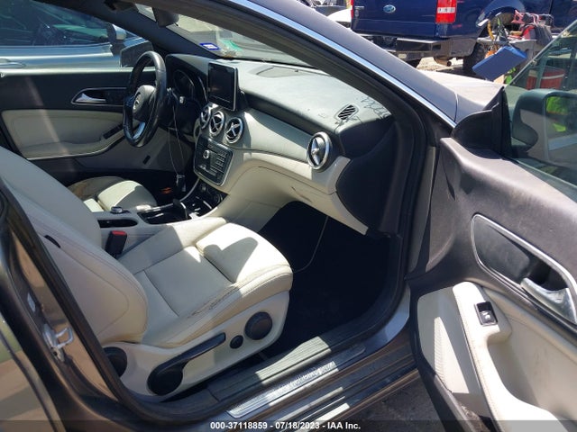 WDDSJ4EB1GN299217 Mercedes-Benz Cla Cla 250