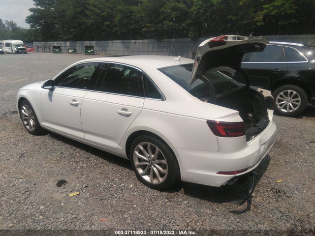 WAUGMAF46KN010733 Audi A4 Premium/titanium Premium
