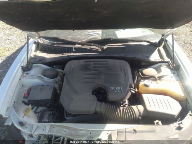 2C3CDXBG2LH119192 Dodge Charger Sxt
