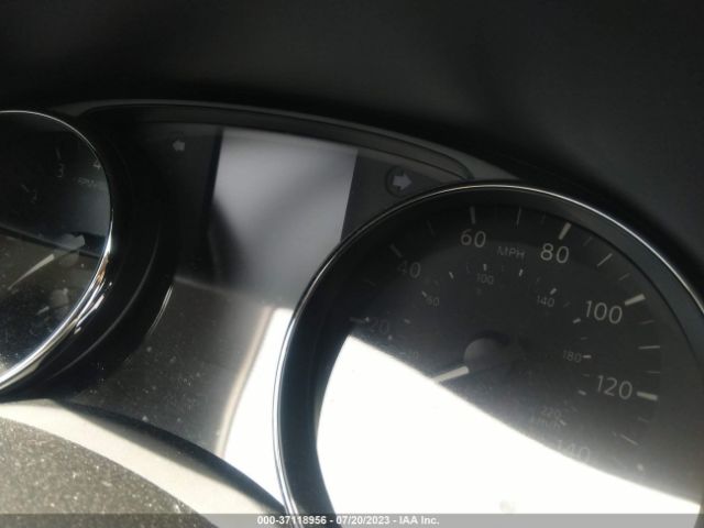 JN8AT2MT8JW458593 Nissan Rogue Sl