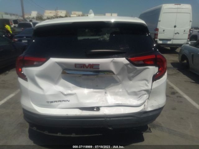 3GKALMEV2KL215946 GMC Terrain Sle