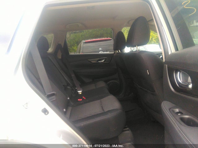 2017 NISSAN ROGUE SV VIN: KNMAT2MV8HP567427