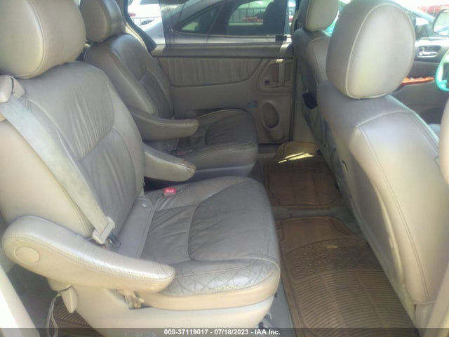 2008 TOYOTA SIENNA XLE VIN: 5TDZK22C68S186835