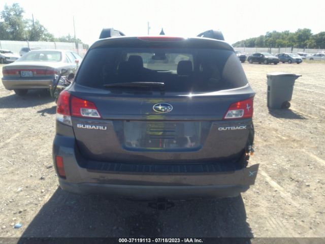 4S4BRBDC2E3299202 Subaru Outback 2.5i Premium