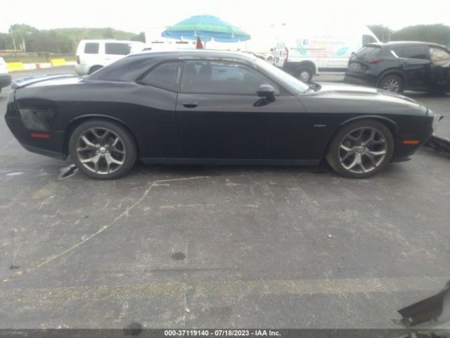 2C3CDZAT6FH910548 Dodge Challenger R/t