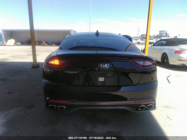 KNAE15LA1J6015221 KIA Stinger Base