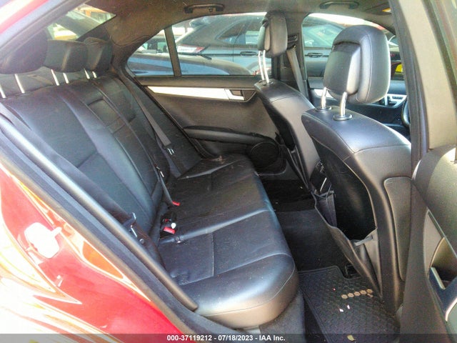 WDDGF8AB5EG161671 Mercedes-Benz C-class C 300