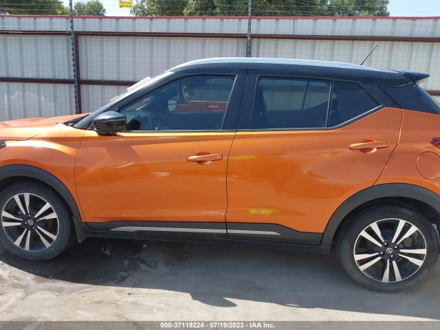 2019 NISSAN KICKS SR VIN: 3N1CP5CU2KL519452