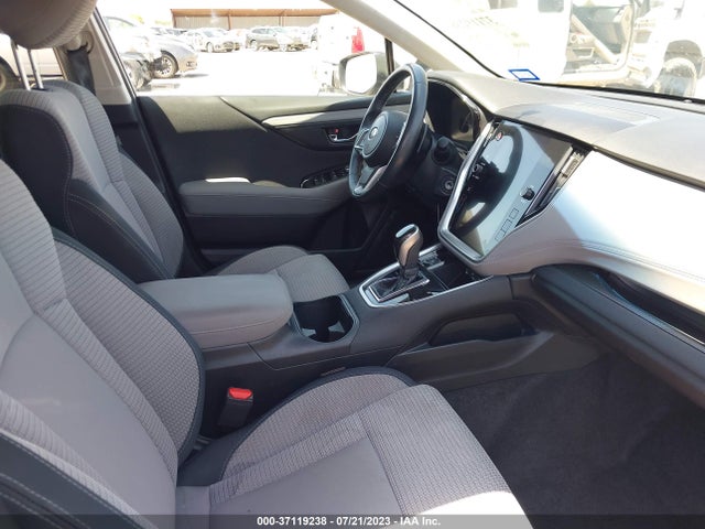 4S4BTACC8M3158632 Subaru Outback Premium