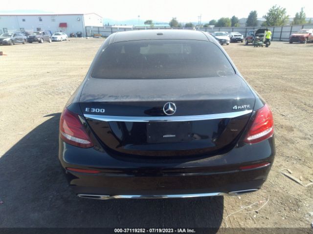 WDDZF4KB5KA517745 Mercedes-Benz E-class E 300