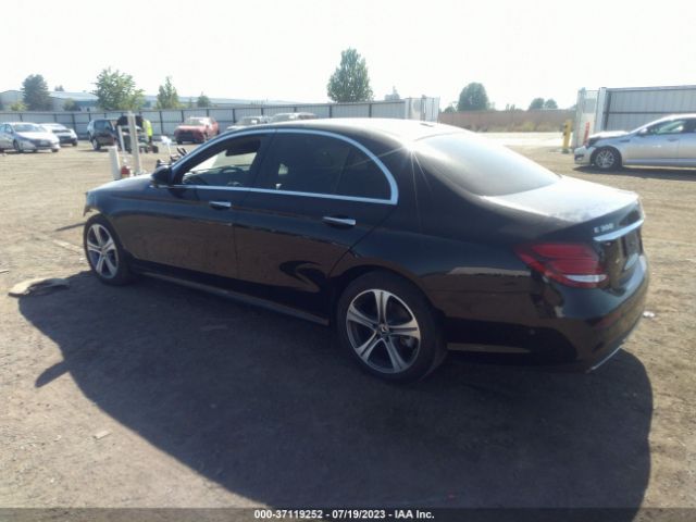 WDDZF4KB5KA517745 Mercedes-Benz E-class E 300