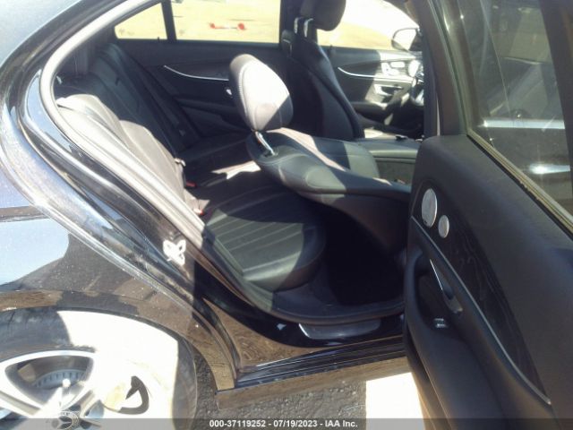 WDDZF4KB5KA517745 Mercedes-Benz E-class E 300
