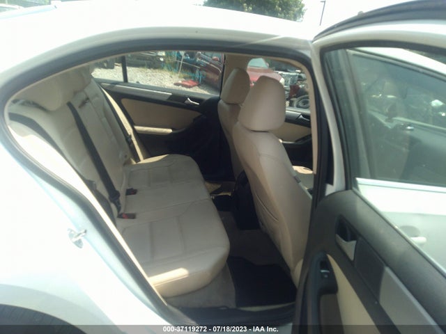 3VWD67AJ0GM259964 Volkswagen Jetta Sedan 1.4t Se W/connectivity